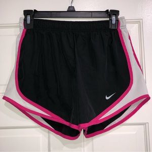 Black Nike shorts